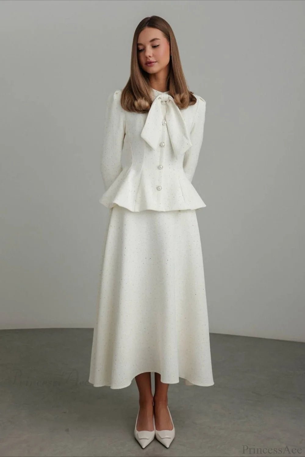 Effortlessly Elegant Garment with a Timeless Design