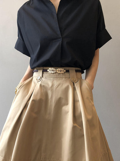 Gracefully Styled Garment for Any Occasion