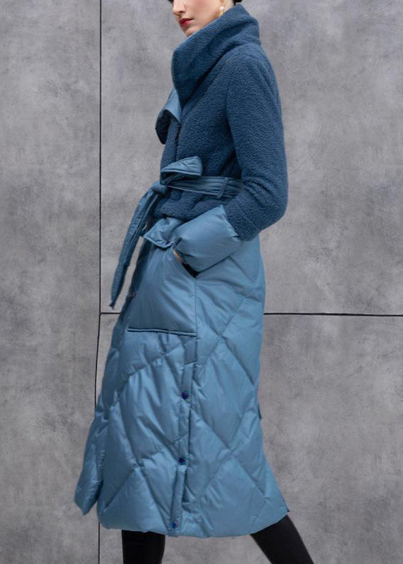Well Tailored Coat with a Graceful Silhouette