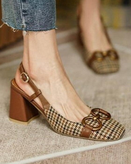 Classic Vintage Sandals with a Flattering Fit