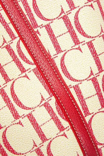 Effortlessly Elegant Bag with a Timeless Design