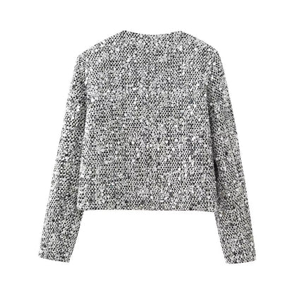 Well Tailored Garment with a Graceful Silhouette