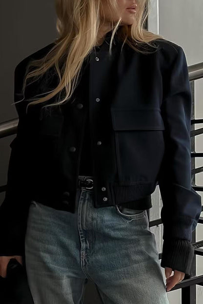 Effortlessly Elegant Garment with a Timeless Design