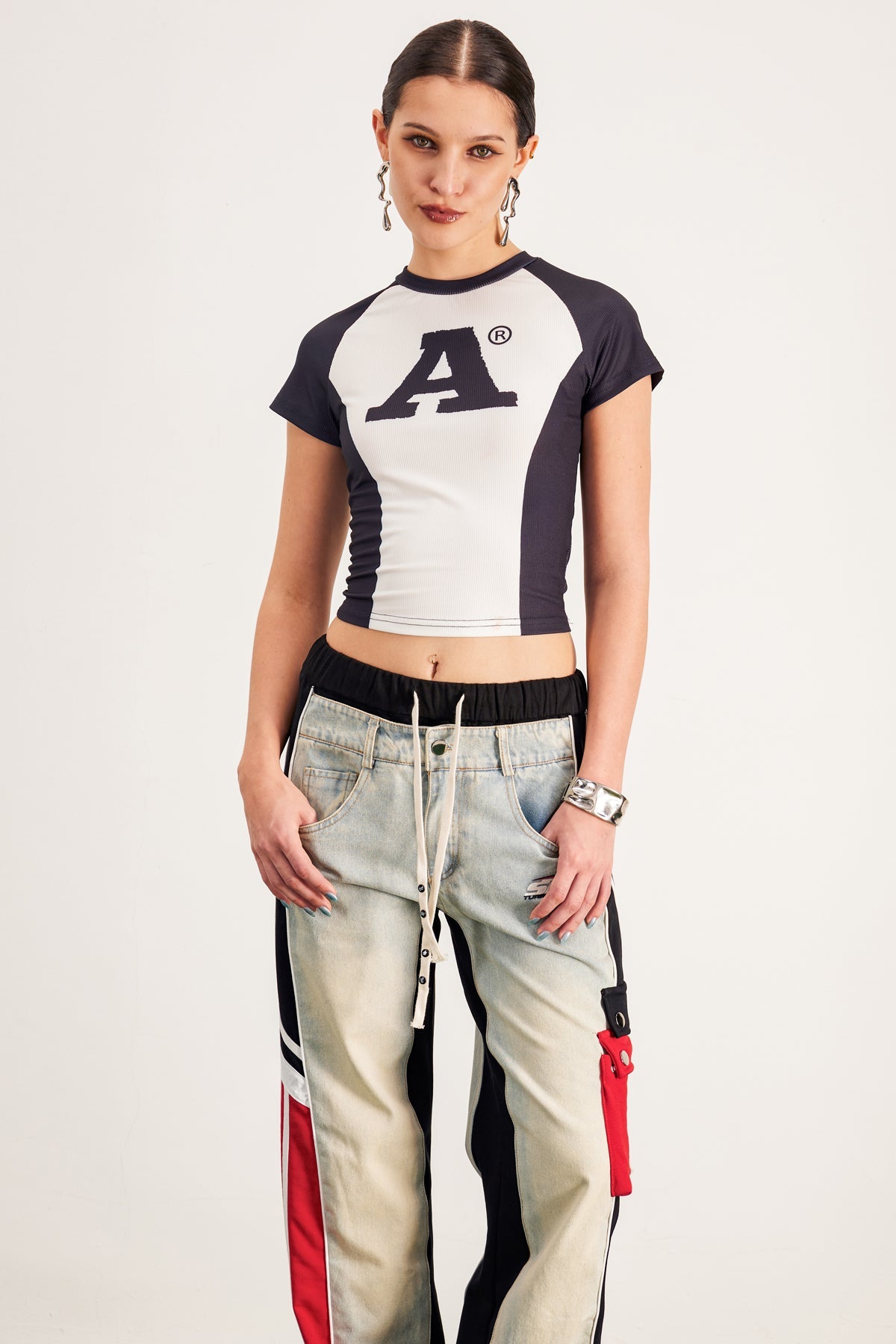 Beautifully Finished Top in a Timeless Design
