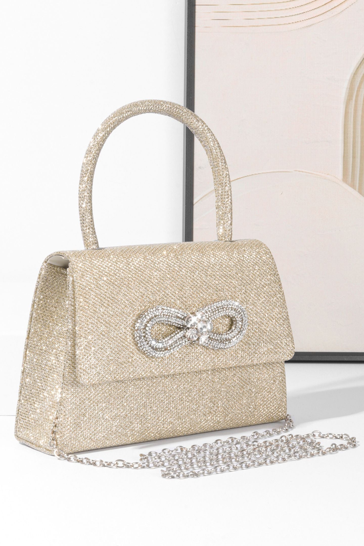 Elegantly Styled Bag for Everyday Wear