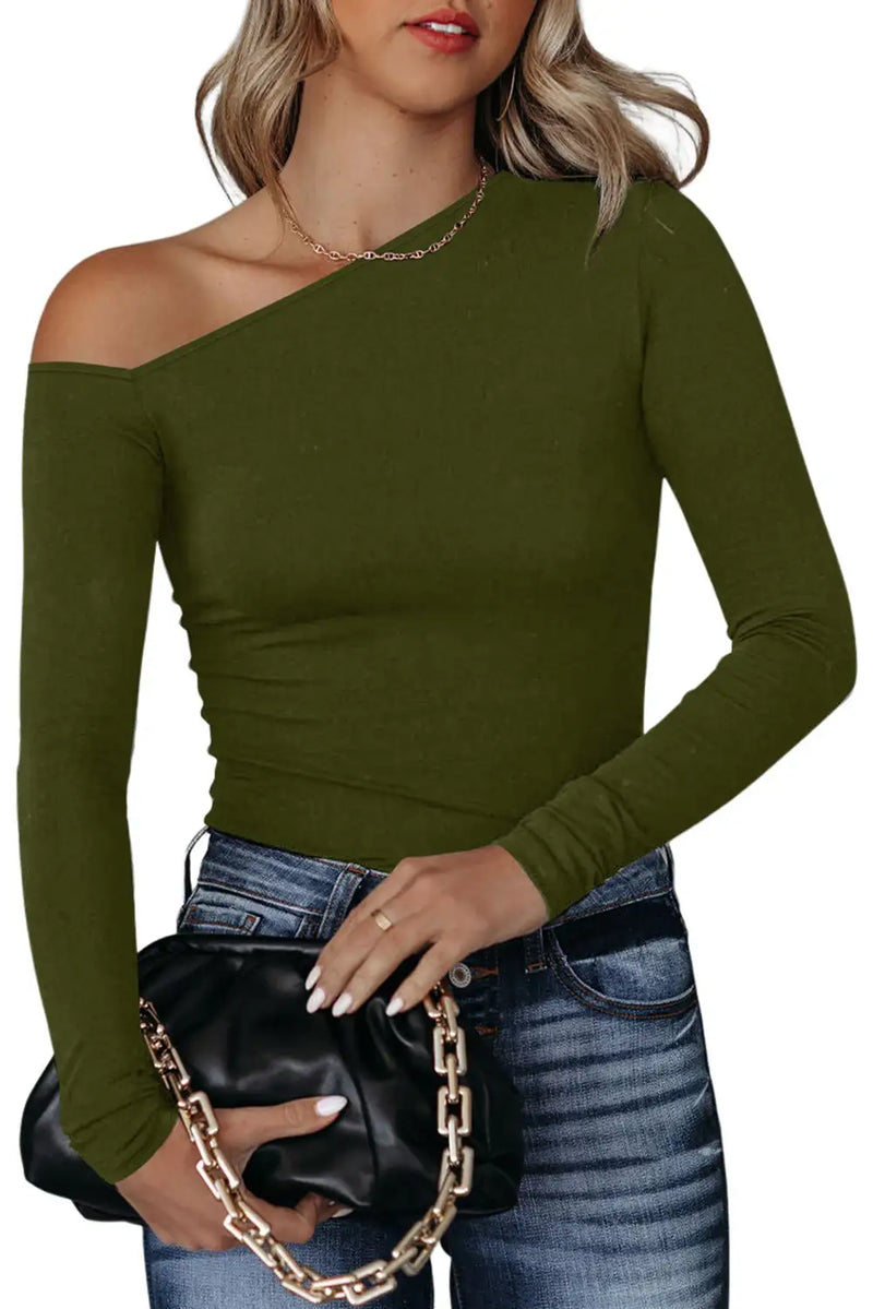 Classic Vintage Top with a Flattering Fit
