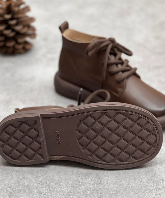 Beautifully Finished Boots in a Timeless Design
