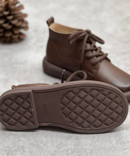 Beautifully Finished Boots in a Timeless Design