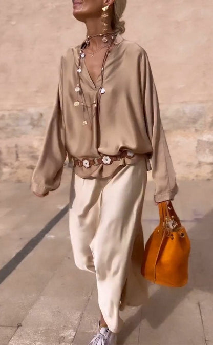 Classic Vintage & Enduringly Stylish Top