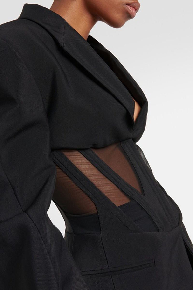 Effortlessly Elegant Garment with a Timeless Design