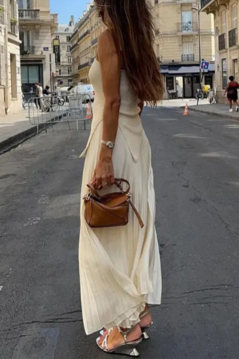 Beautifully Crafted Garment in a Classic Style
