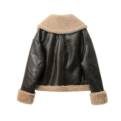 Gracefully Styled Jacket for Any Occasion