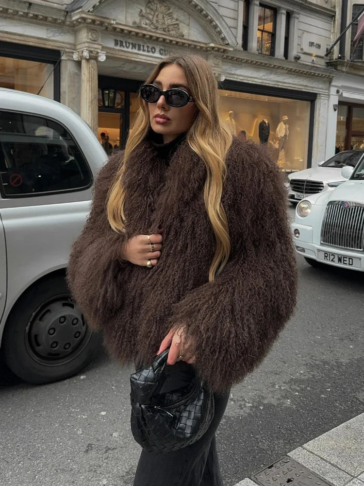 Gracefully Styled Coat for Any Occasion