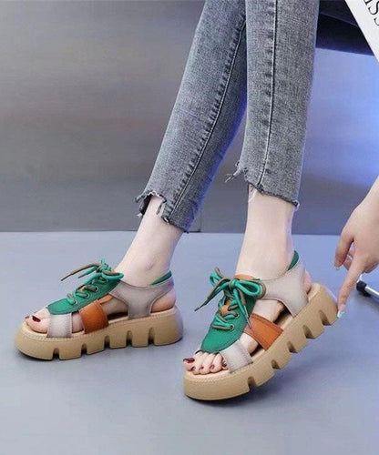 Well Tailored Sandals with a Graceful Silhouette