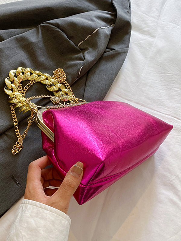 Beautifully Finished Bag in a Timeless Design