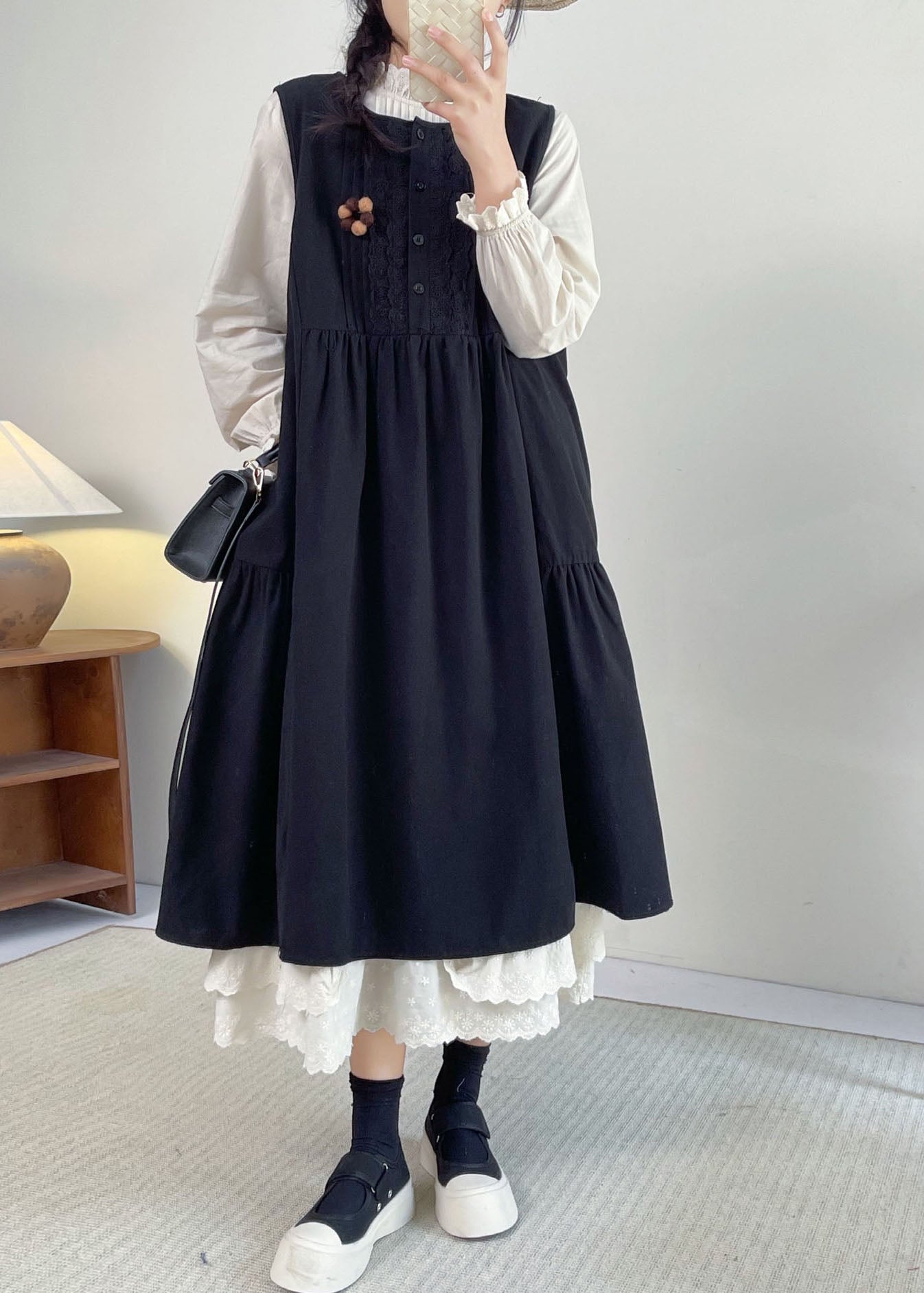 Sophisticated Dress with a Clean Classic Look
