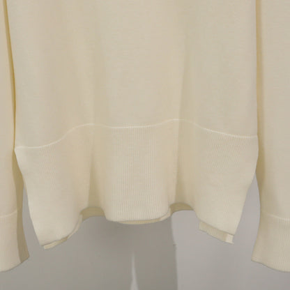 Sophisticated Sweater with a Clean Classic Look