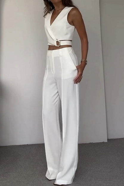 Sophisticated Garment with a Clean Classic Look