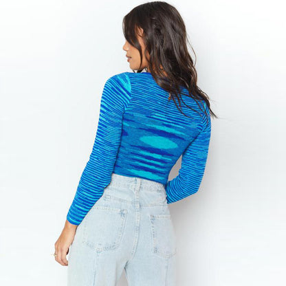 Classic Vintage Sweater with a Flattering Fit
