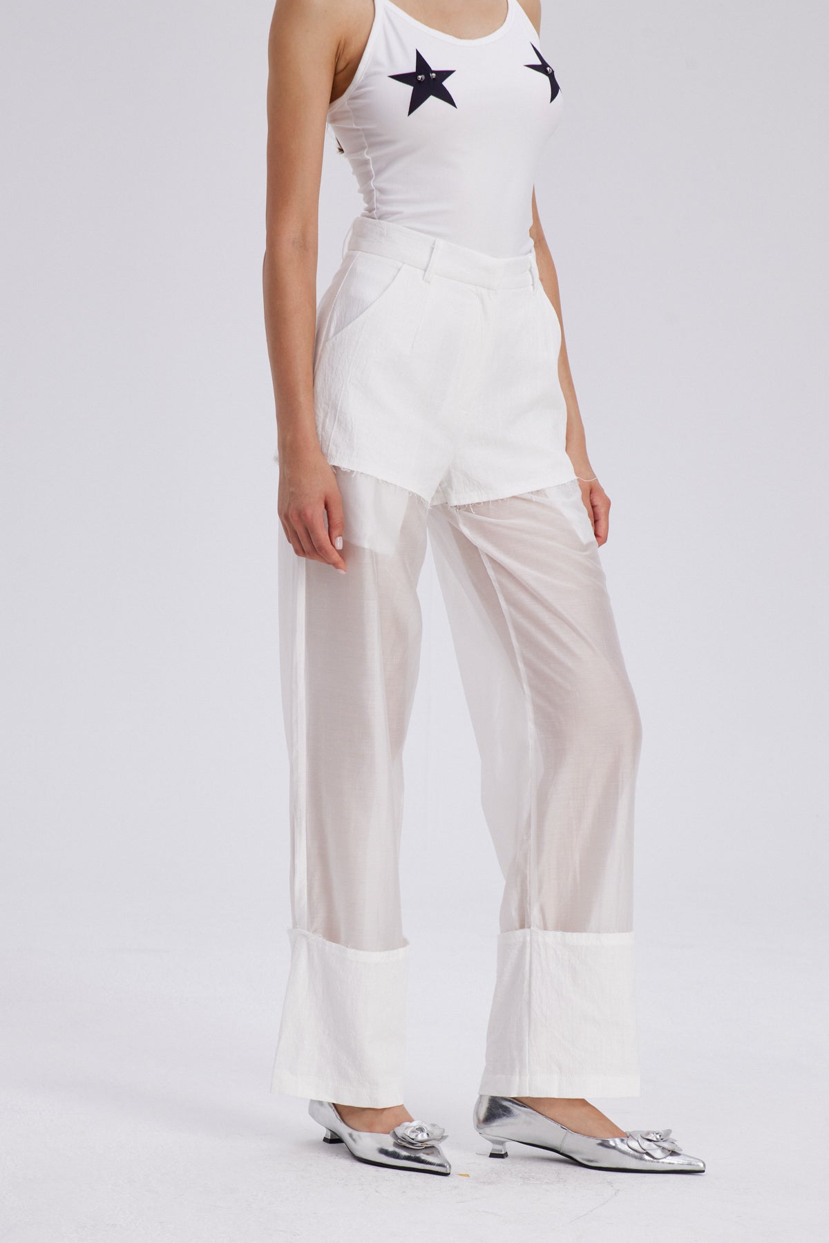 Sophisticated Pants with a Clean Classic Look
