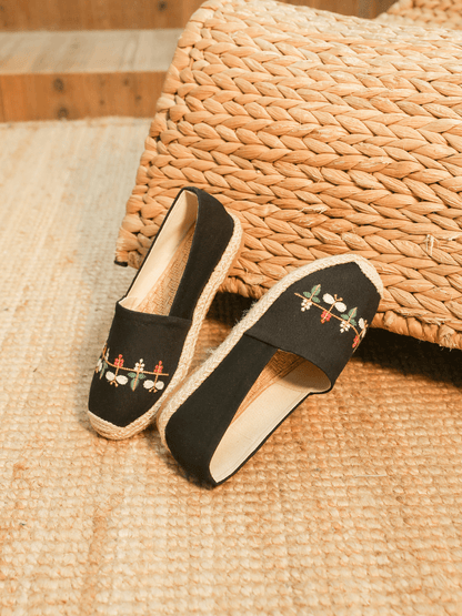 Classic Vintage Garment with a Flattering Fit