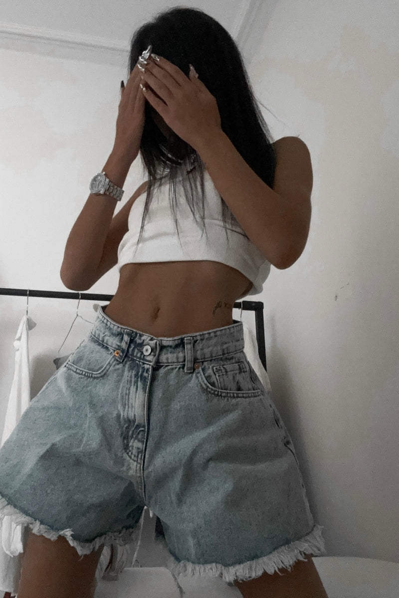 Sophisticated Garment with a Clean Classic Look