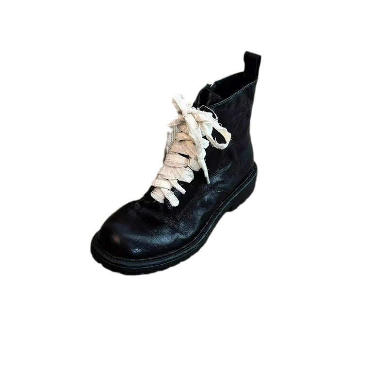 Polished Boots with an Effortless Classic Look