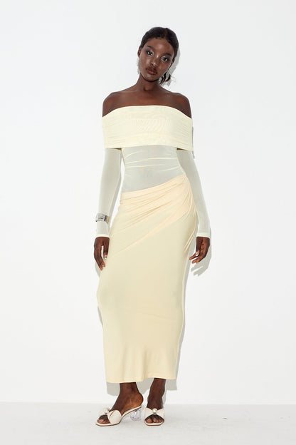 Gracefully Styled Dress for Any Occasion