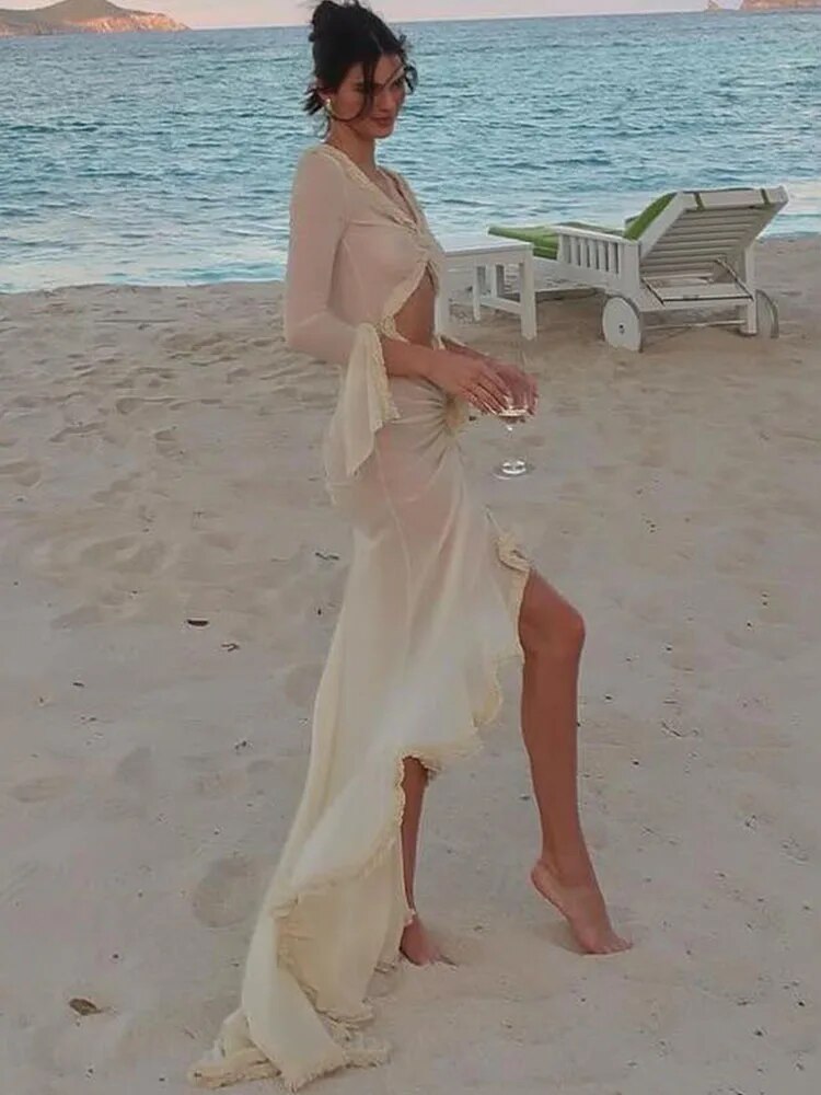 Gracefully Styled Dress for Any Occasion