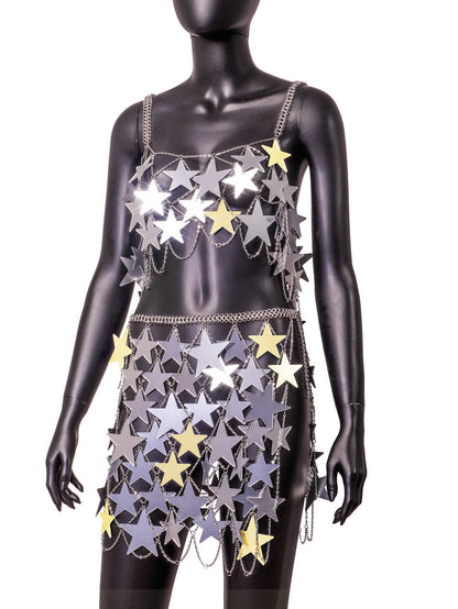 Gracefully Styled Garment for Any Occasion