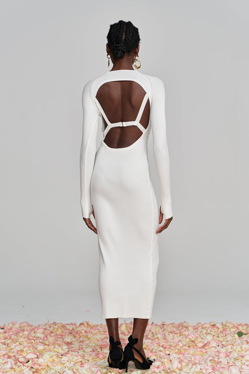 A Vintage Style Dress with Delicate Timeless Details