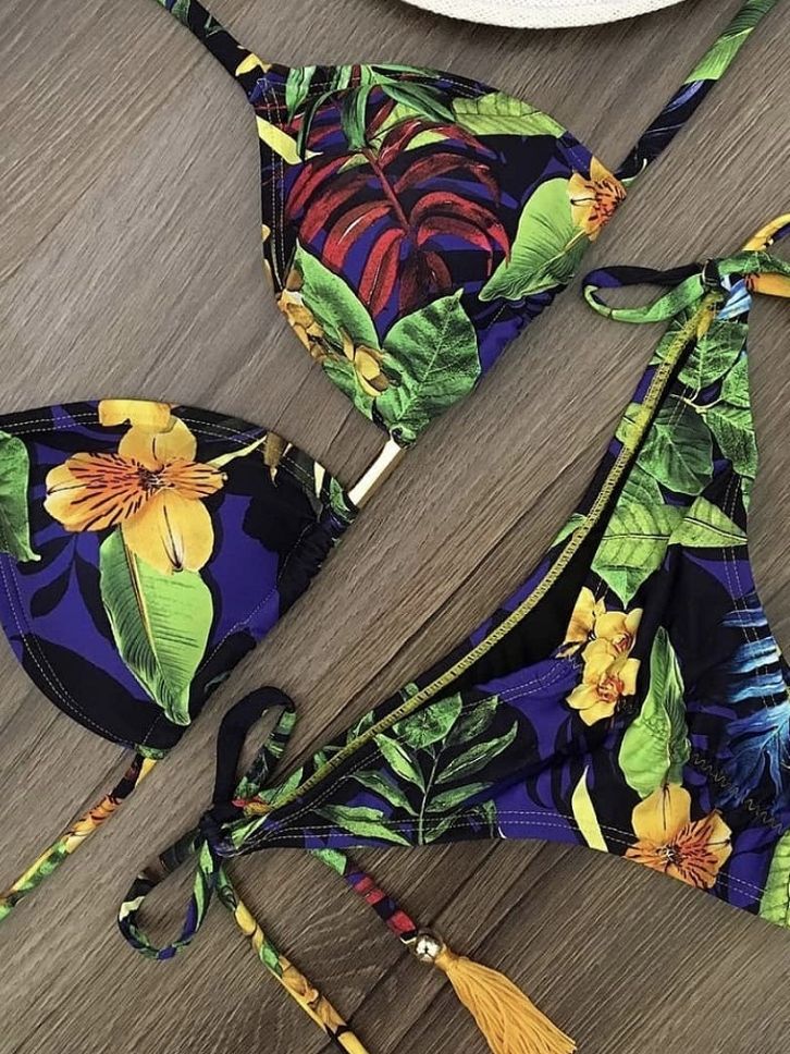 Classic Vintage Bikini with a Flattering Fit