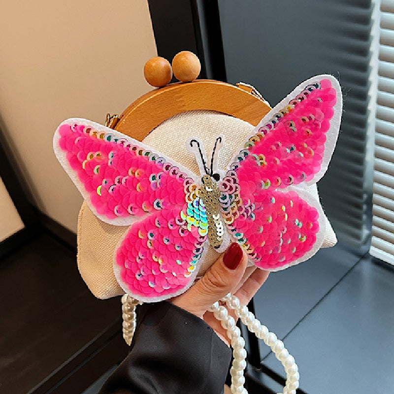 Gracefully Styled Bag for Any Occasion