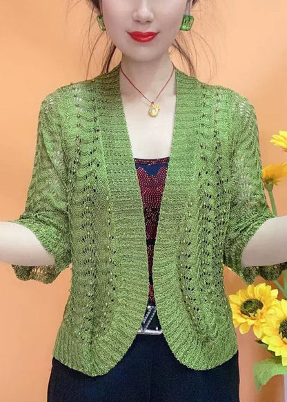 Classic Vintage Cardigan with a Flattering Fit