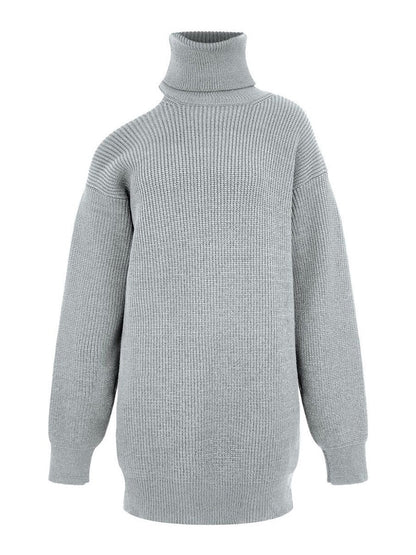 Well Tailored Sweater with a Graceful Silhouette