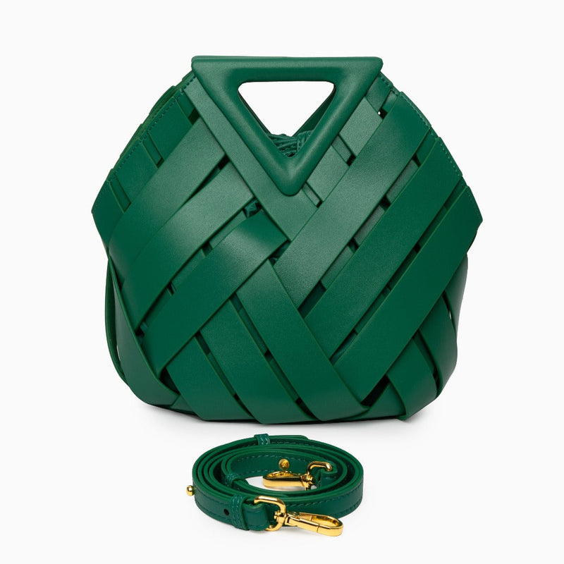 Well Tailored Bag with a Graceful Silhouette