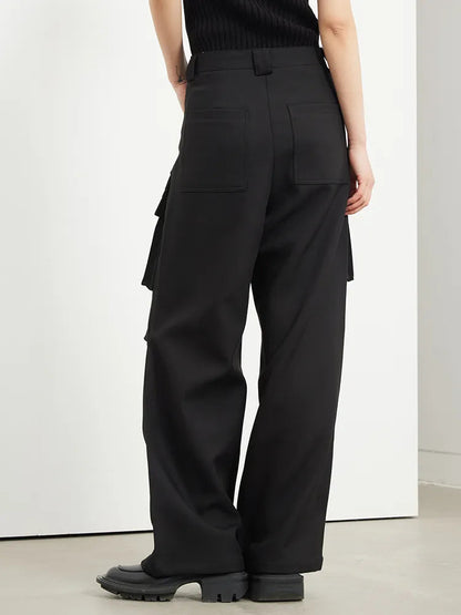 Polished Pants with an Effortless Classic Look