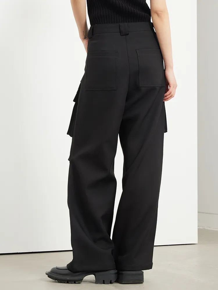 Polished Pants with an Effortless Classic Look