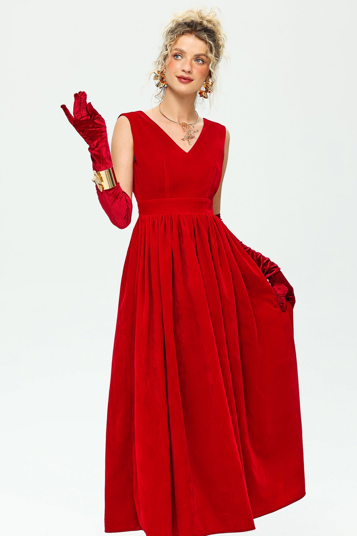 Classic Vintage Dress with a Flattering Fit