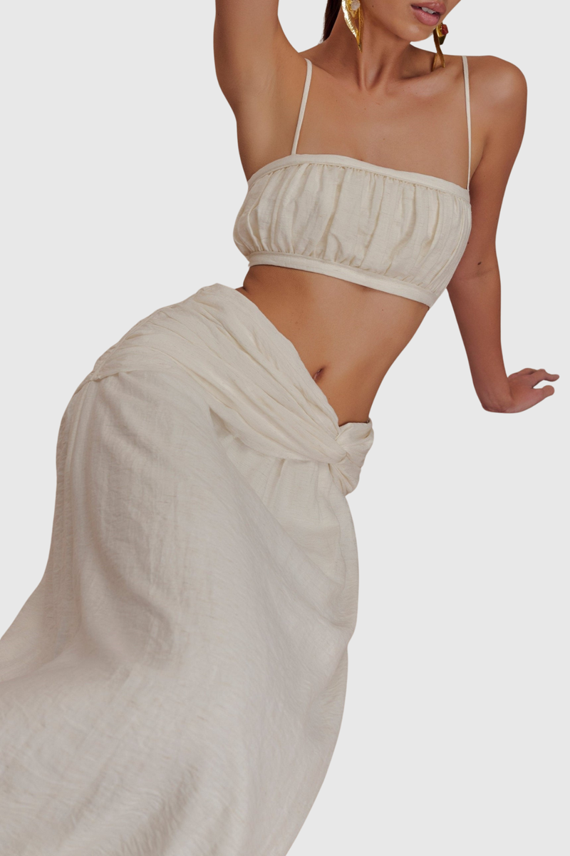 Classic Vintage Top with a Flattering Fit