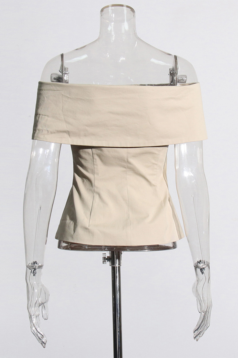 Effortlessly Elegant Blouse with a Timeless Design