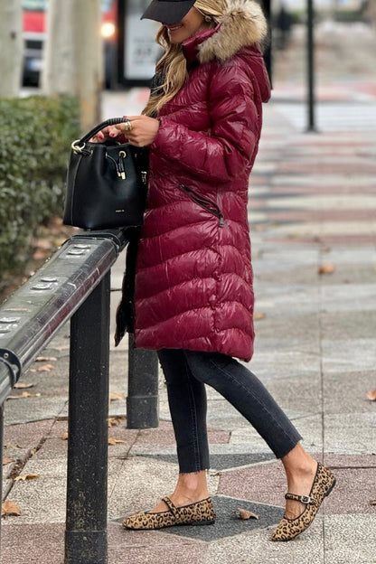 Beautifully Finished Coat in a Timeless Design