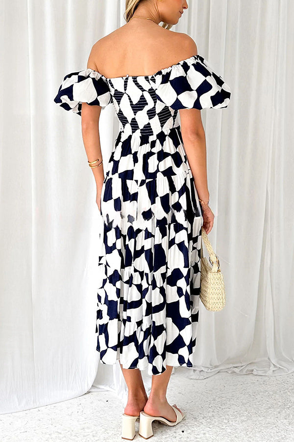 Effortlessly Elegant Dress with a Timeless Design