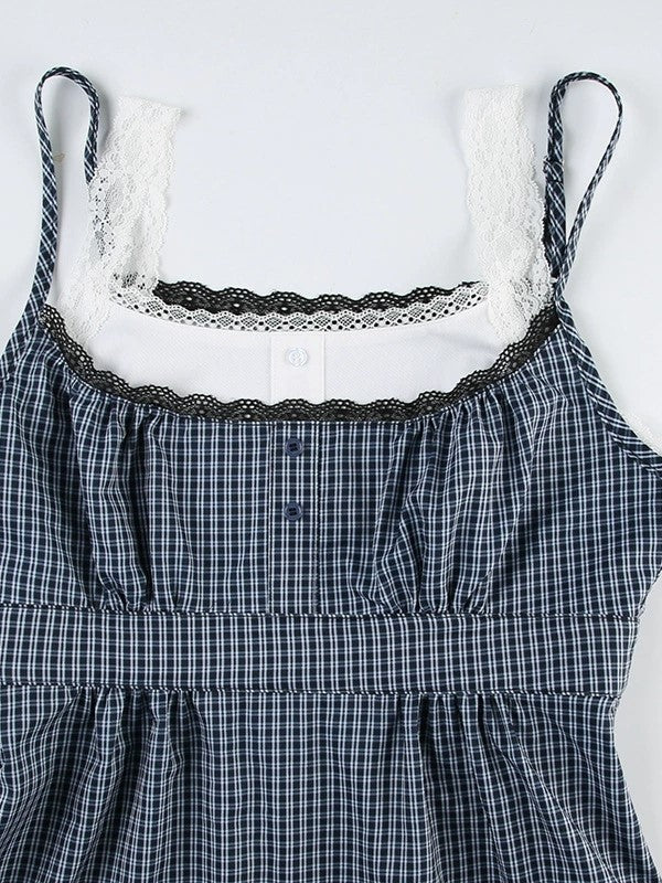 Polished Top with an Effortless Classic Look
