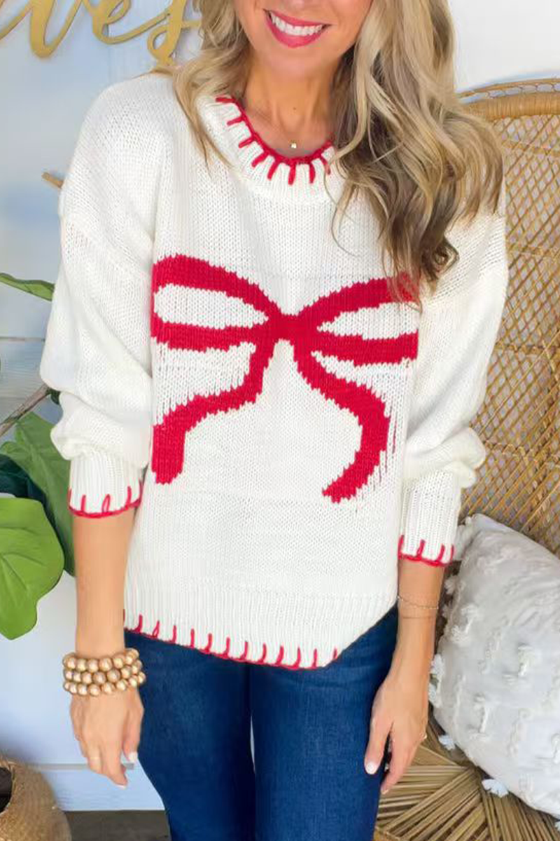 Well Tailored Sweater with a Graceful Silhouette