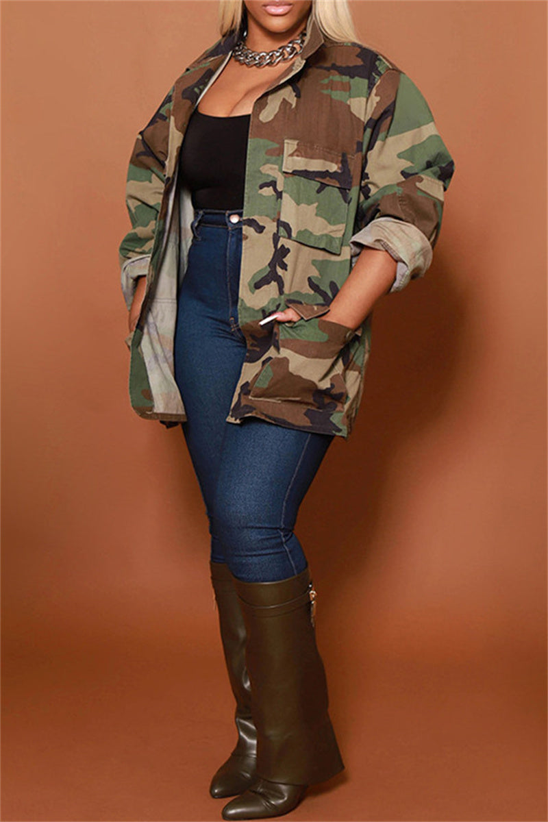 Classic Vintage Cardigan with a Flattering Fit