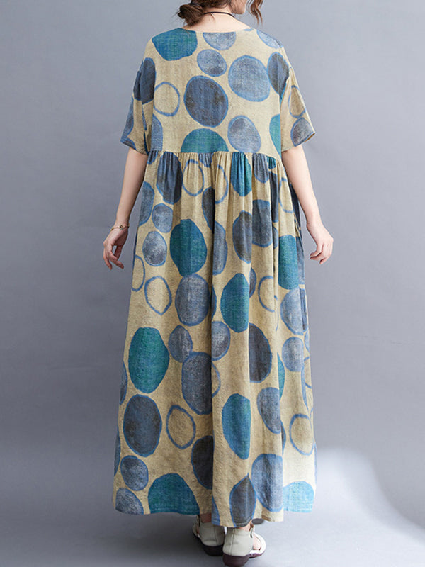 Classic Vintage Dress with a Flattering Fit