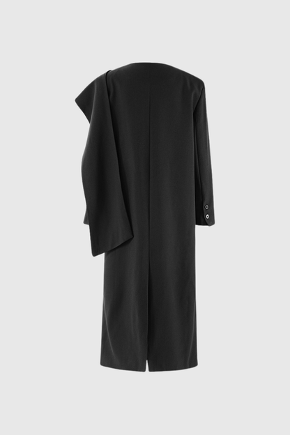 A Vintage Style Coat with Delicate Timeless Details