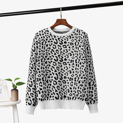Beautifully Finished Sweater in a Timeless Design