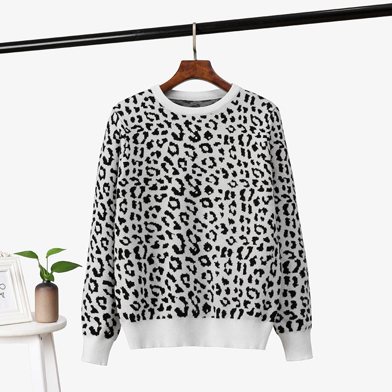 Beautifully Finished Sweater in a Timeless Design